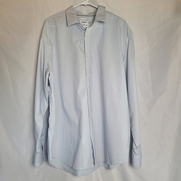 Old Navy Men's The Signature Shirt Baby Blue Pink Micro Dot Long Sleeve Size XXL - Picture 2 of 9